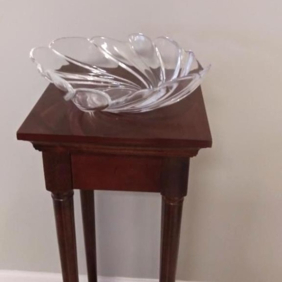 Clear Glass Decorative Bowl - Picture 2 of 3